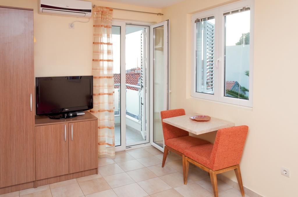 Apartments Lila Aurea Petrovac na moru Zimmer foto